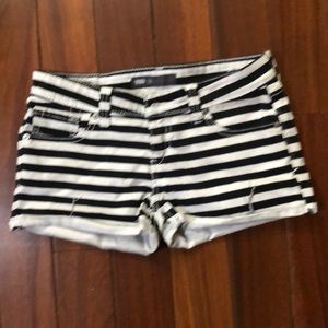 Levi shorts